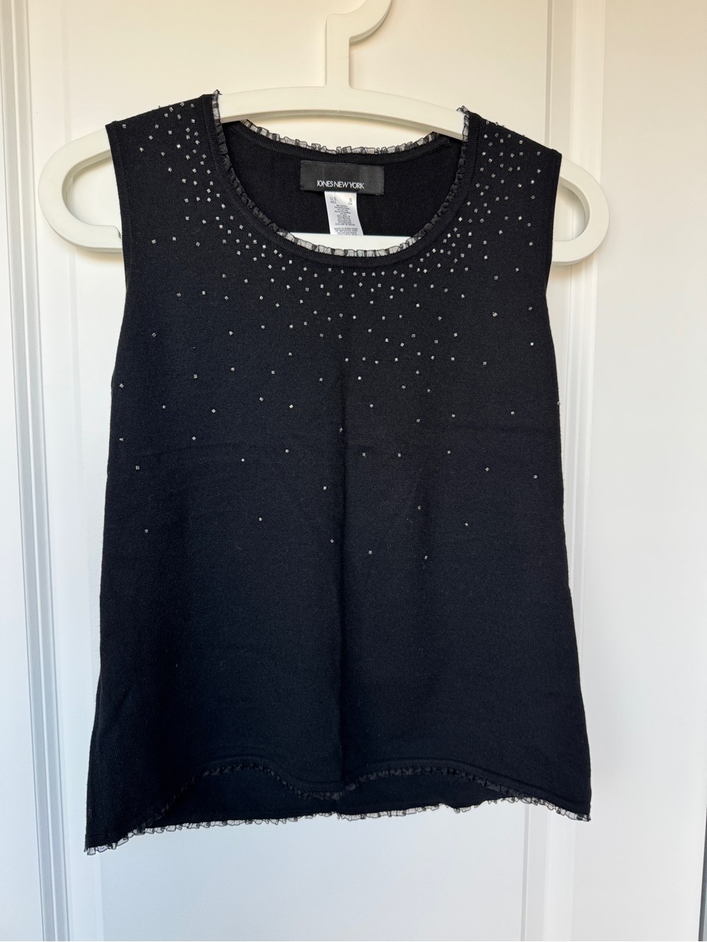 Black Lace Sleeveless Embellished Knit Top